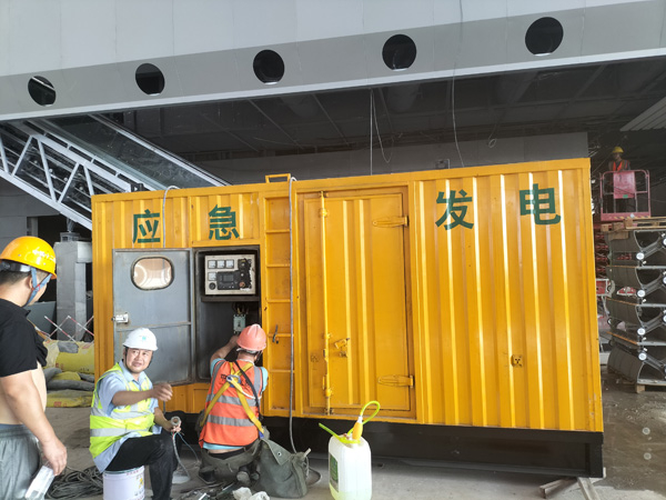 李沧怎样判断空气滤清器是否需要更换？